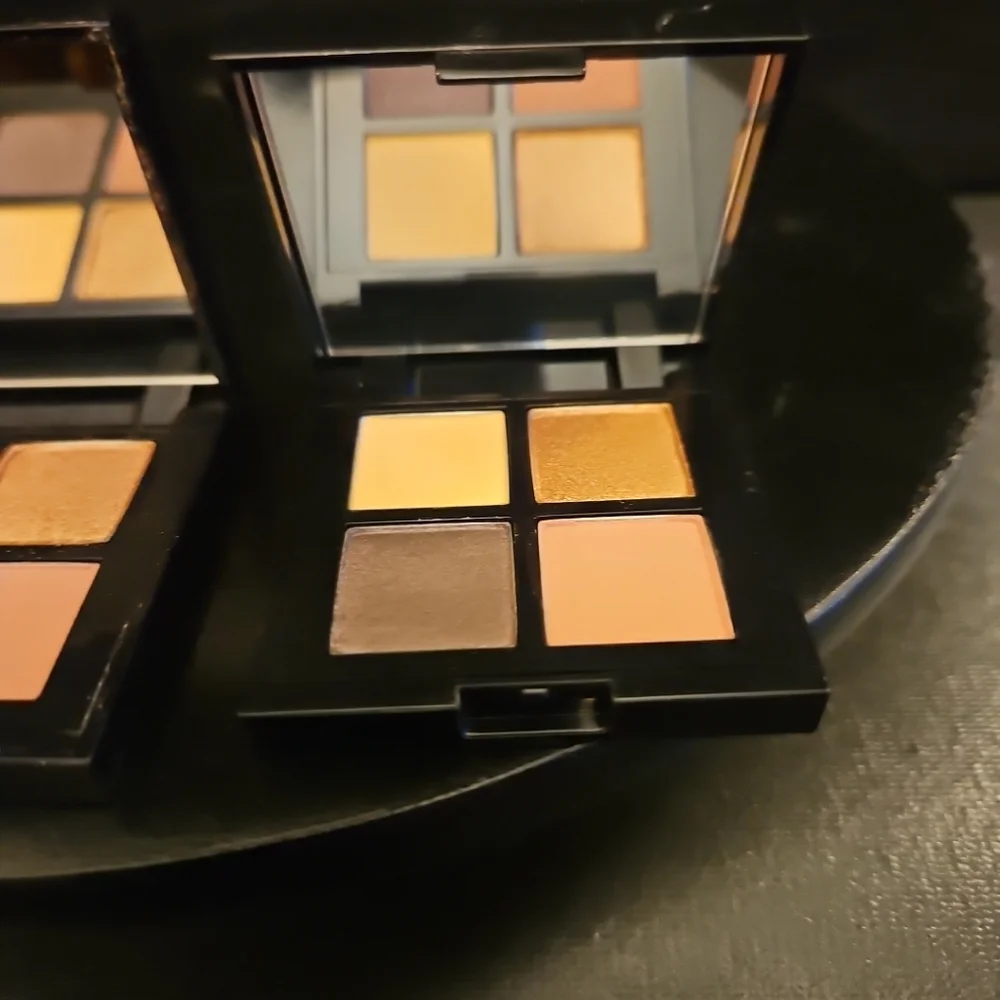 Lancome‎ Eye Shadow Quad Palette - LOVE CHARM 0.20 oz/ 5.6g New Without (2)